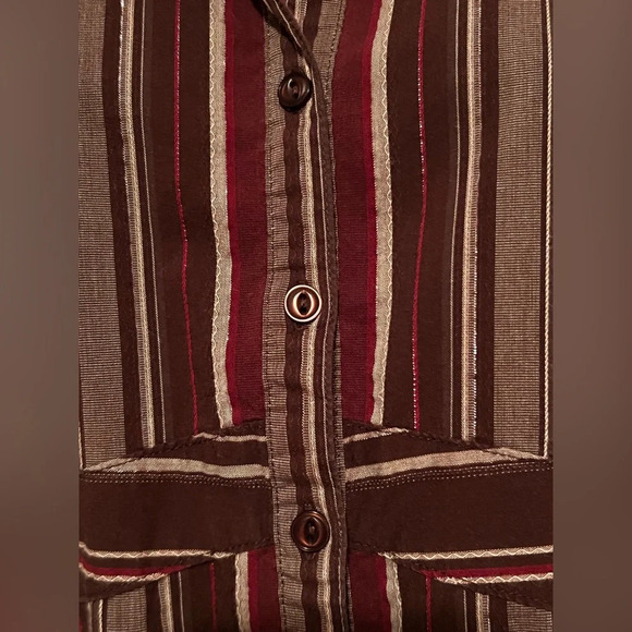 Dress Barn Women's Sz L Button Down 3/4 Sleeve Collared Blouse. - Picture 3 of 5